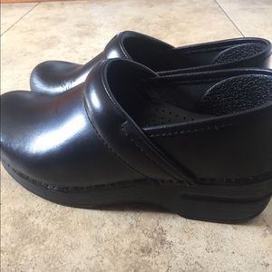 Professional Dansko Clogs